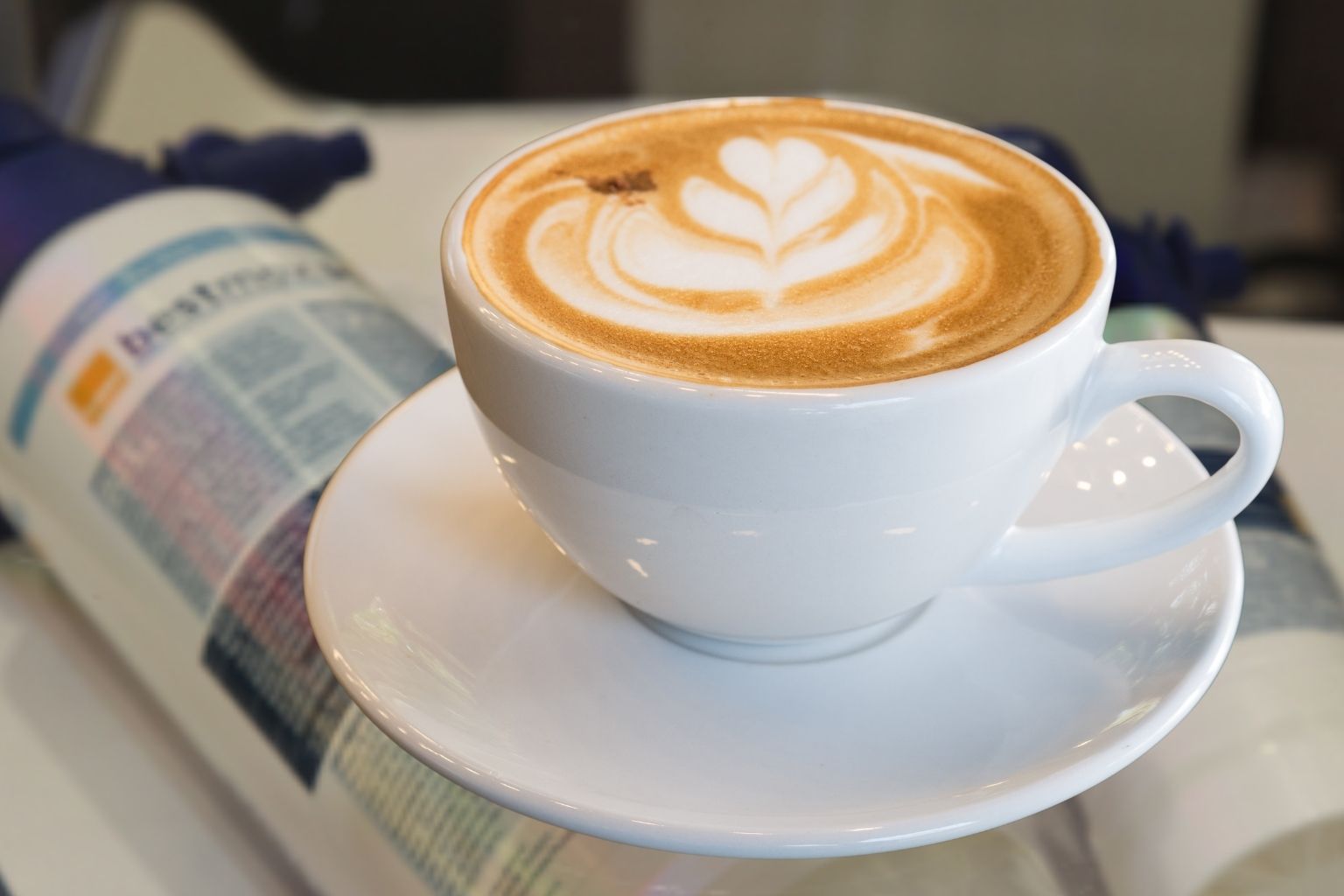 Wasserfilter für Kaffeeautomaten - Cappuccino mit Latte Art